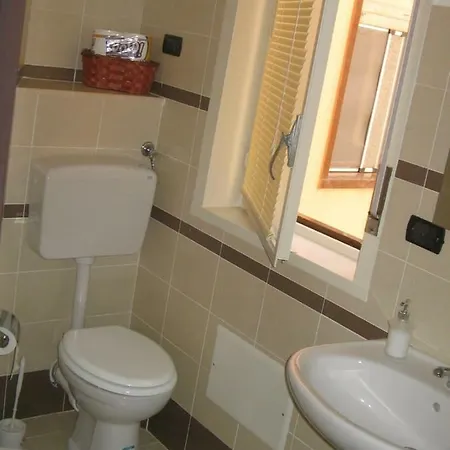 Bilocale Patti